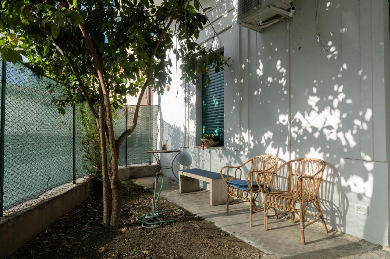 La Casa Di Alvy Hotel Pescara Exterior photo